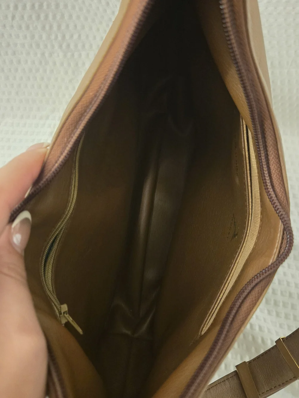 Vintage 1960-70 Koret genuine leather handbag